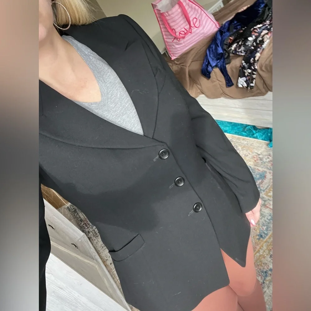 Armani Collezioni Black Blazer - Picture 2 of 7